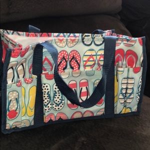 A small thirty-one bag